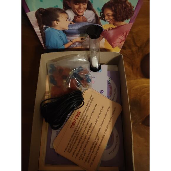 Sleep Over Club It's A T-Shirt Night Set Vintage 1995 Parker Bros - Picture 3 of 3